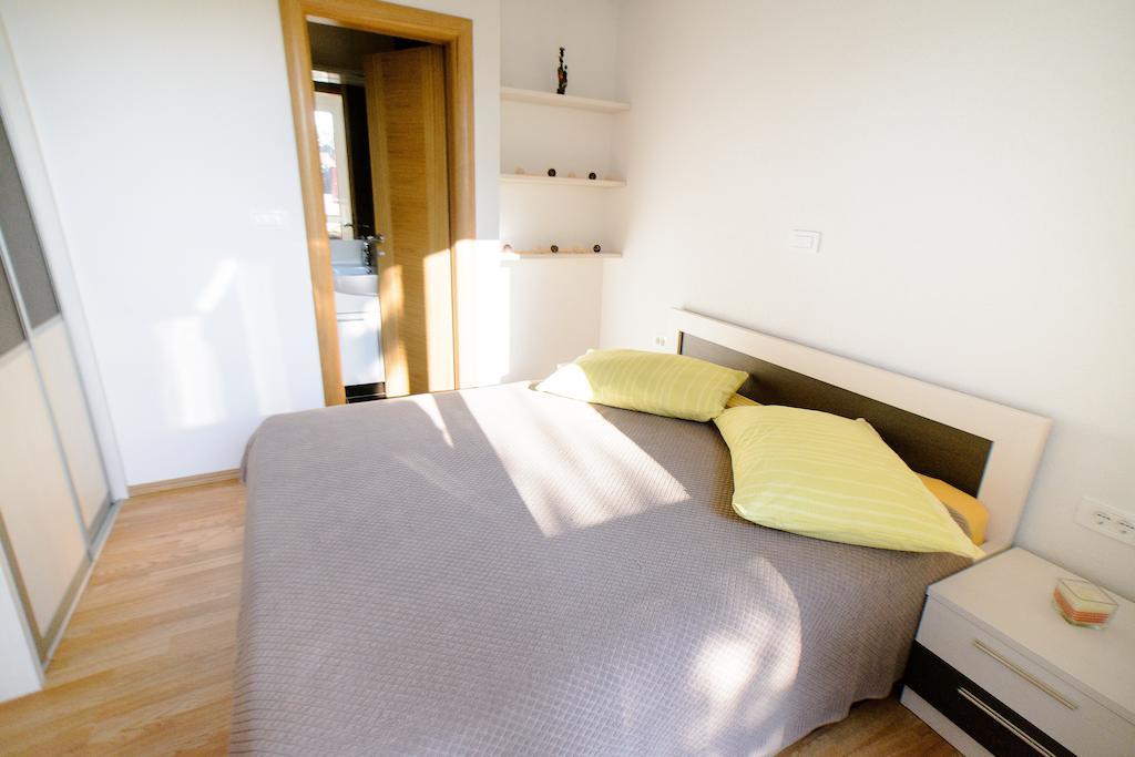 Apartment Lara Makarska